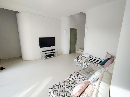 Suelo de microcemento CementDecor para local comercial
